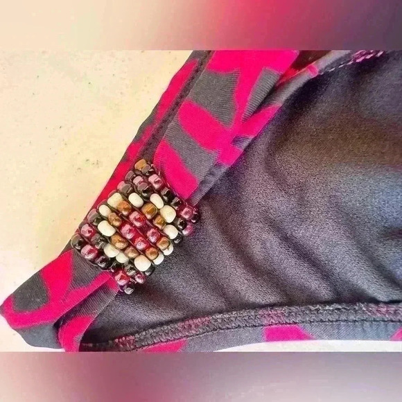 Woman’s swim Bikini Bathing Suit Bottom Only Perry Ellis Size Medium - Picture 6 of 7